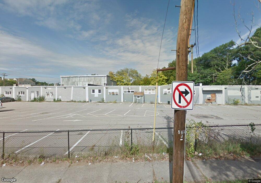 82 Needham St, Newton Highlands, MA 02461 - photo 1