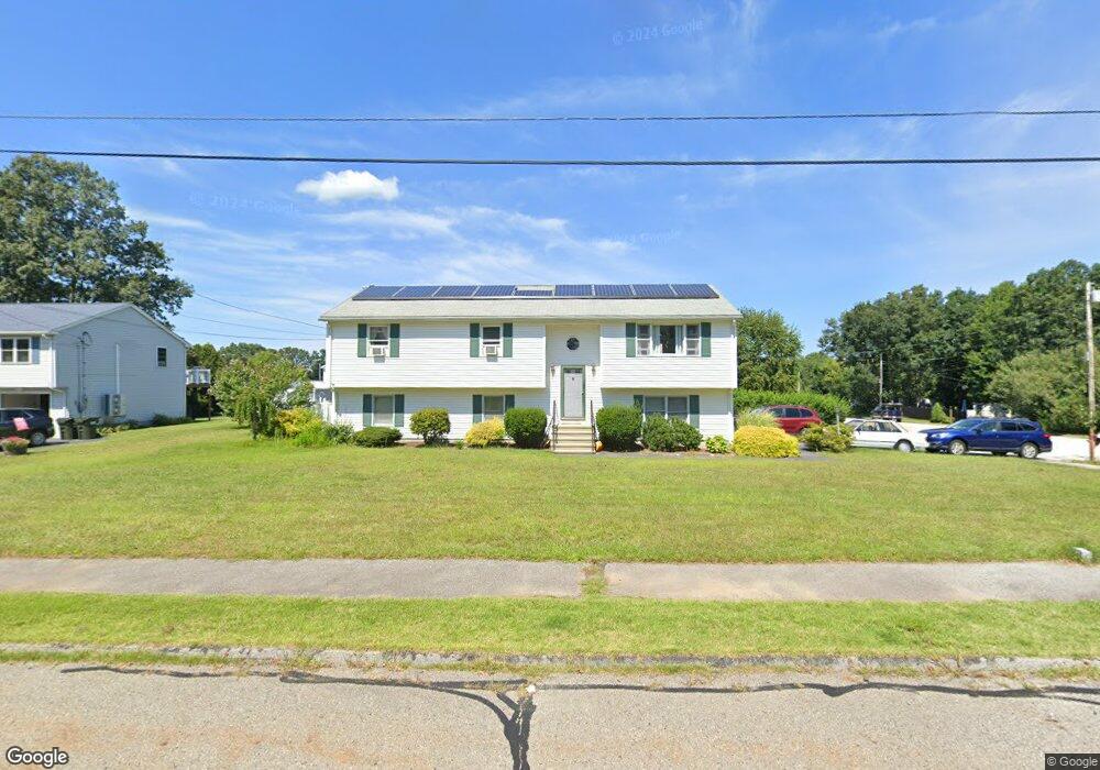 2 Wilfred Ln, Webster, MA 01570 - photo 1