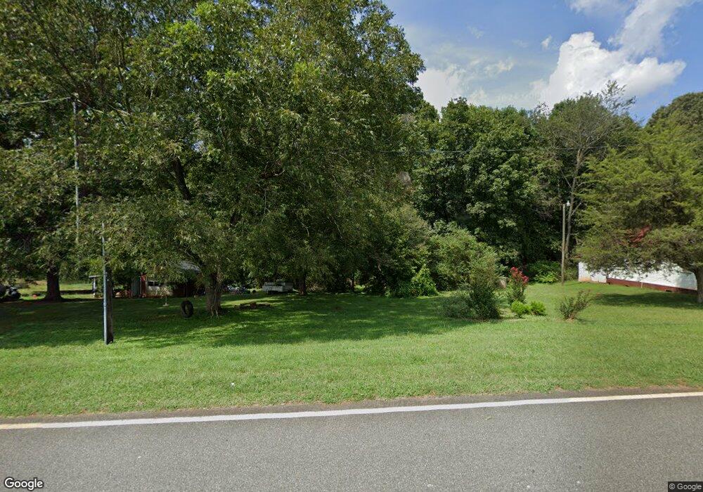 1706 Daniels Rd, Lincolnton, NC 28092 - photo 1