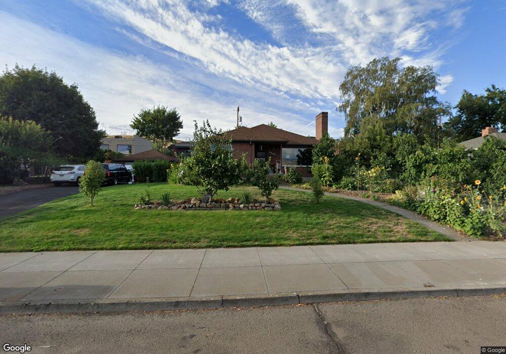 1620 E 11th St, the Dalles, OR 97058 - photo 1