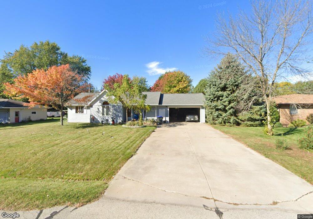 N255 Rogers Ln, Appleton, WI 54915 - photo 1
