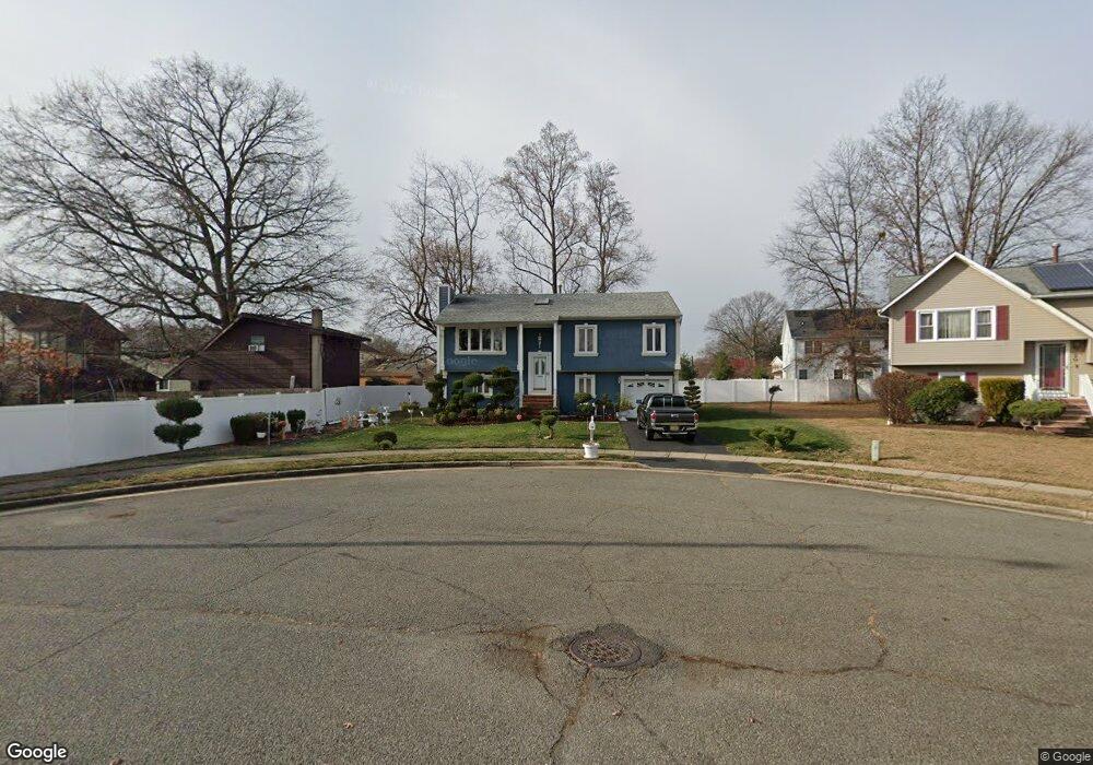 26 Mccarthy Ct, South Plainfield, NJ 07080 - photo 1