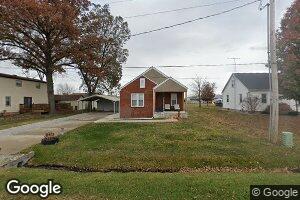 360 E Cherry St, Hoyleton, IL 62803