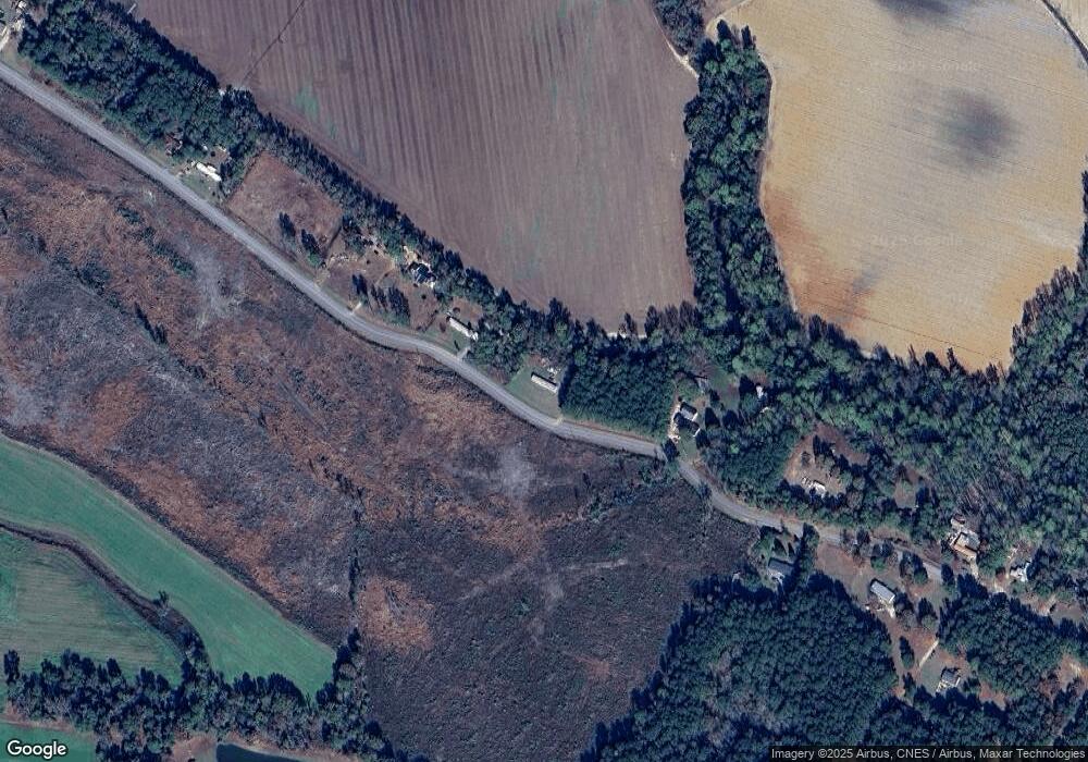 385 Sampson Acres Dr, Clinton, NC 28328 - photo 1