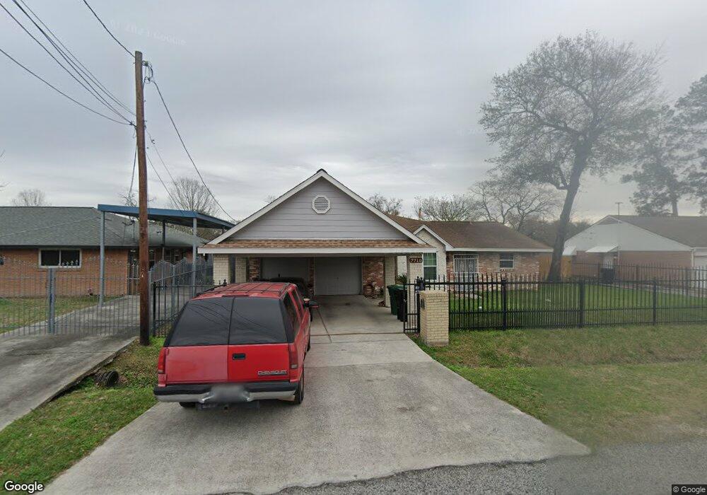 7710 Melrose St, Houston, TX 77022 - photo 1