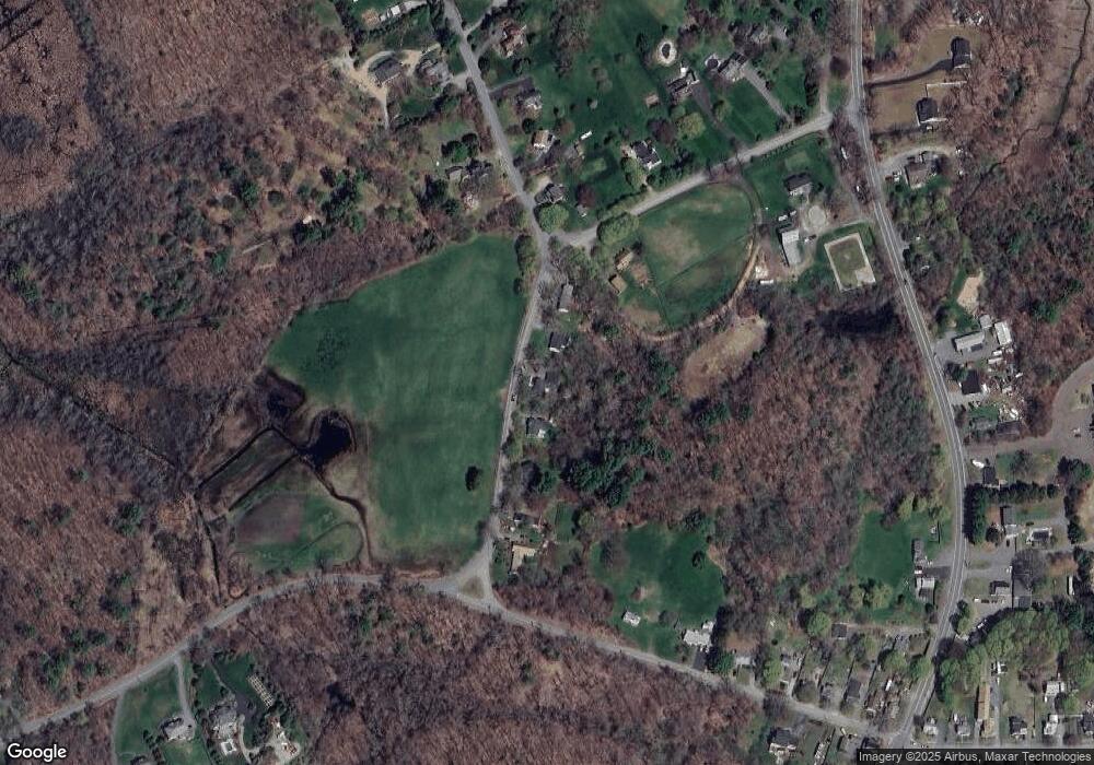 153 Cross St, Rowley, MA 01969 - photo 1