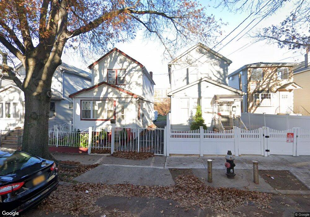 10925 157th St, Jamaica, NY 11433 - photo 1