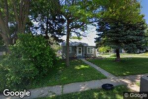6104 Pinkney St, Omaha, NE 68104
