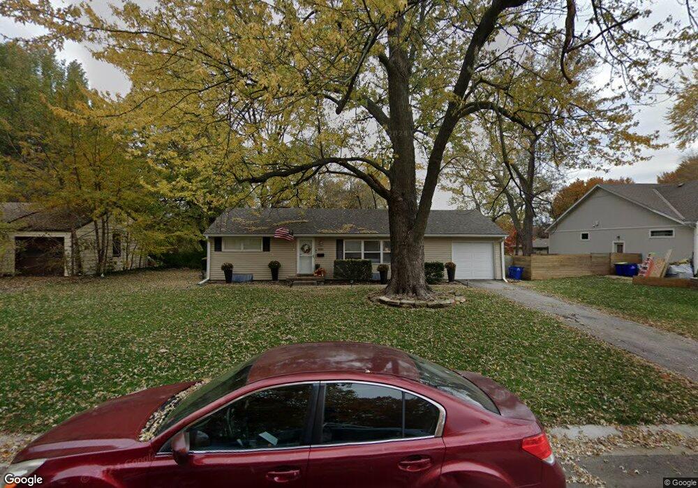 10521 W 57th Terrace, Shawnee, KS 66203 - photo 1