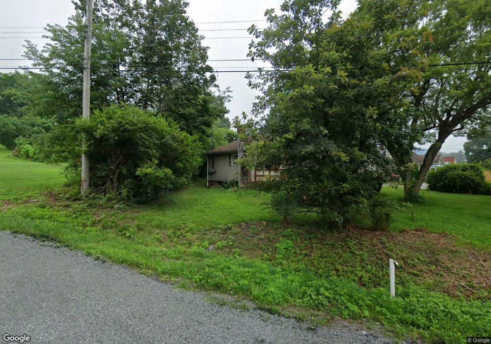 16327 Tague St, East Liverpool, OH 43920 - photo 1