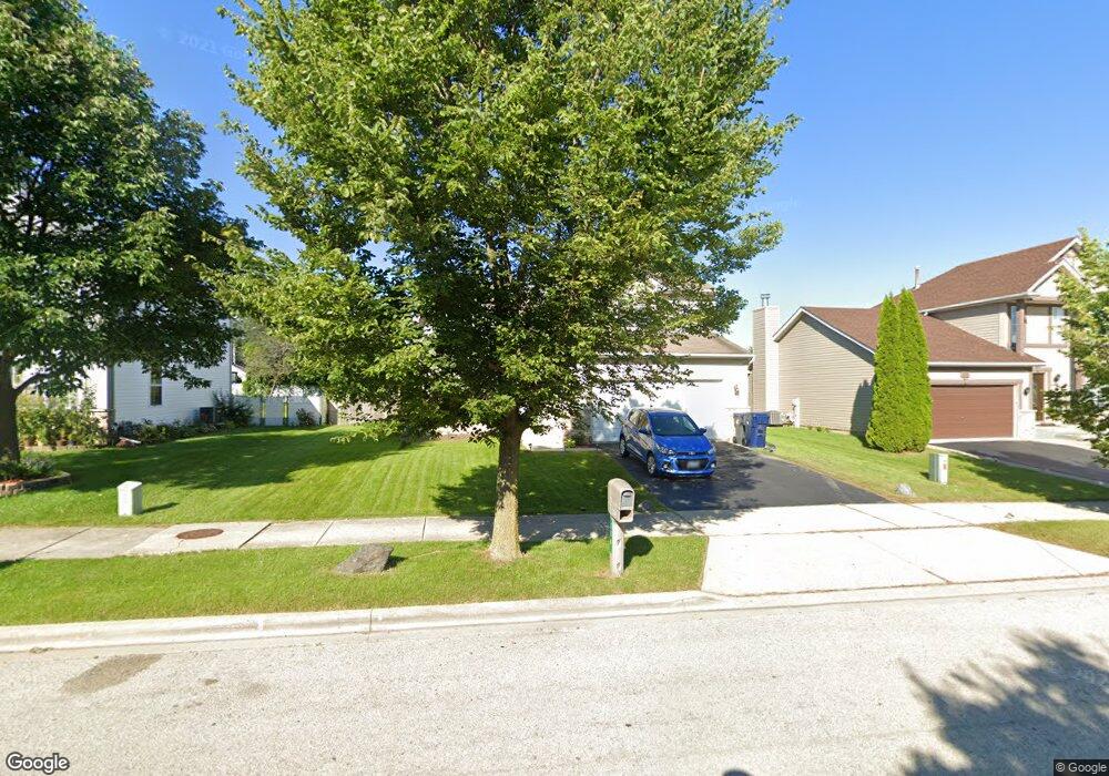 274 S Kyle Dr, Waukegan, IL 60085 - photo 1
