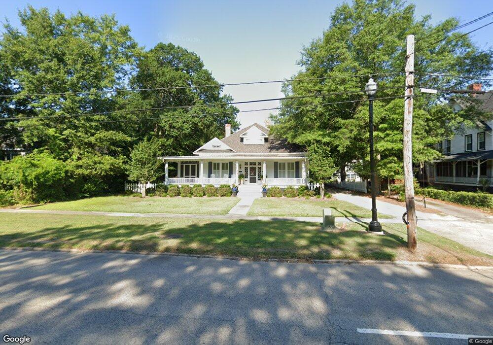 1411 Broad St, Camden, SC 29020 - photo 1