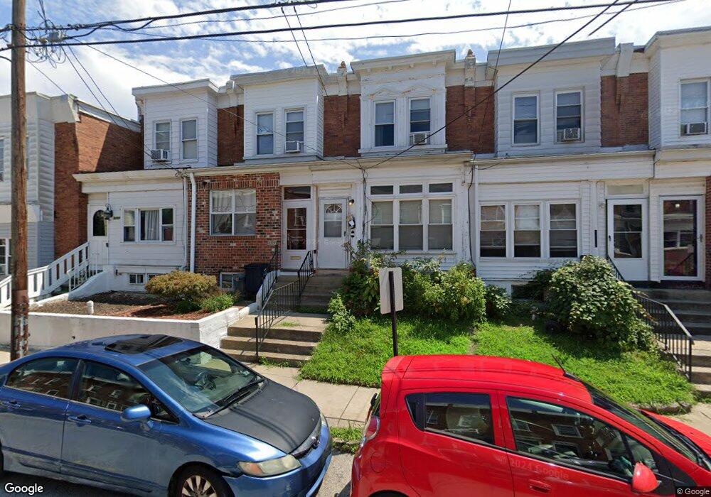 1133 E 11th St, Crum Lynne, PA 19022 - photo 1