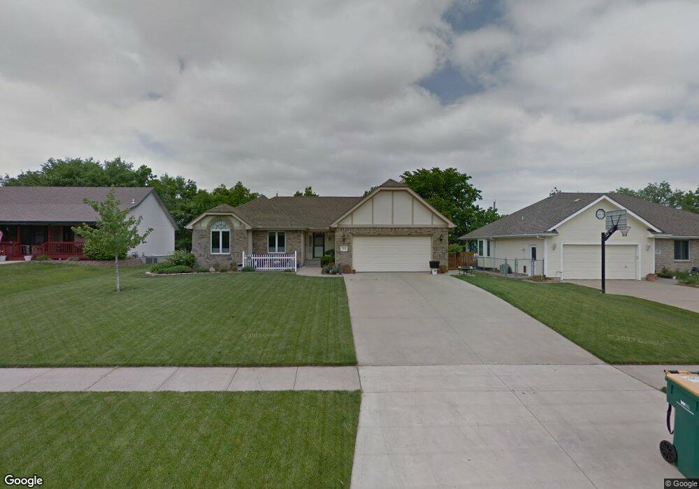 7424 SW Cannock Chase Rd, Topeka, KS 66614 - photo 1