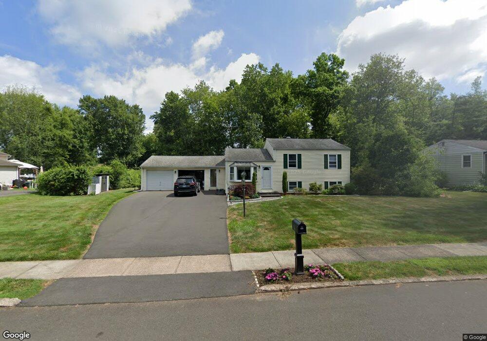 36 Saw Mill Dr, Wallingford, CT 06492 - photo 1