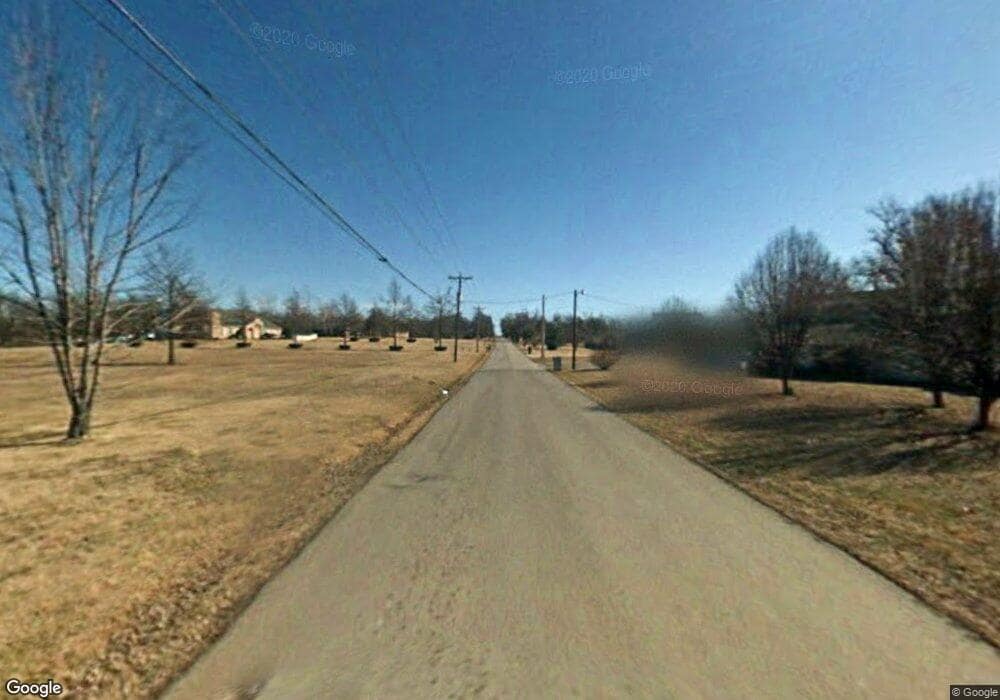 2809 W Lowry Rd, Claremore, OK 74017 - photo 1