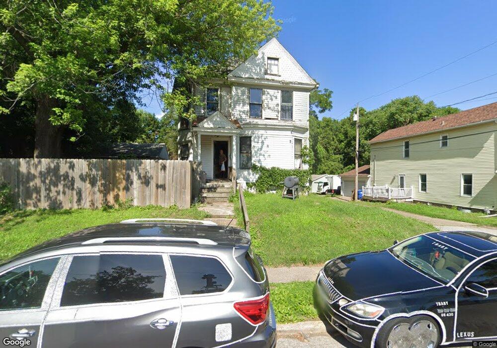 1512 N Sturdevant St, Davenport, IA 52804 - photo 1