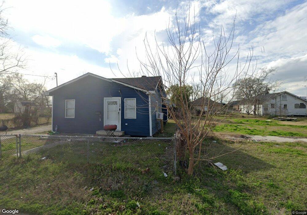 310 V E Washington St, Lake Charles, LA 70601 - photo 1