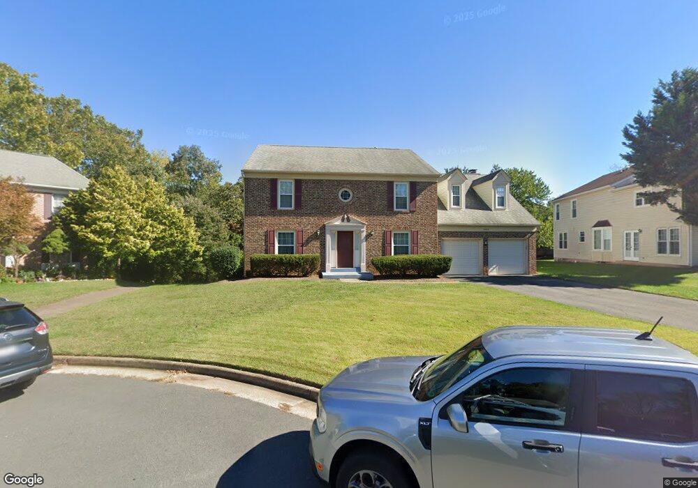 13539 Smallwood Ln, Chantilly, VA 20151 - photo 1