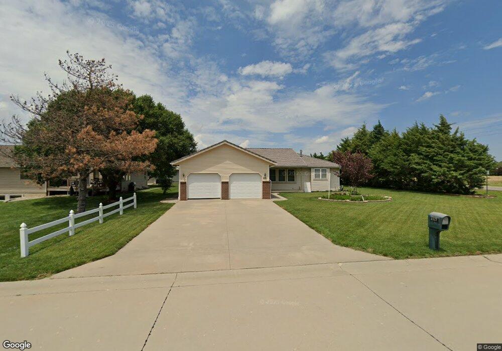1317 Turkey Creek Dr, McPherson, KS 67460 - photo 1
