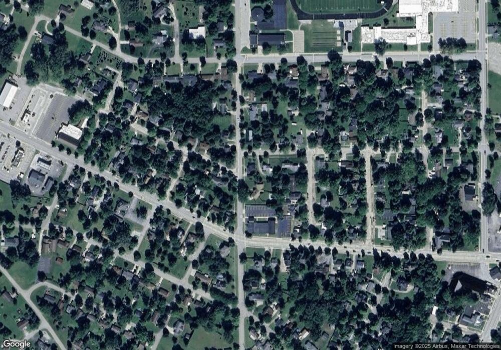 529 W Oak St, Vassar, MI 48768 - photo 1