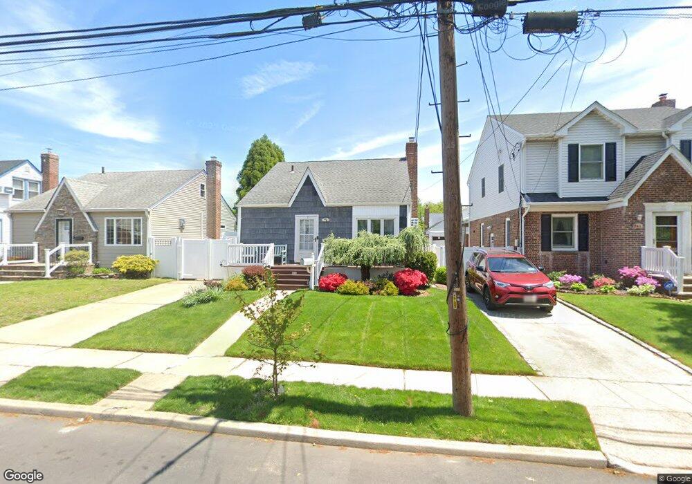 259 Madison St, Franklin Square, NY 11010 - photo 1