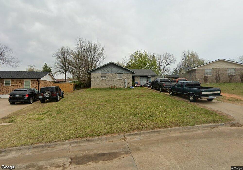 408 Jarman Dr, McLoud, OK 74851 - photo 1