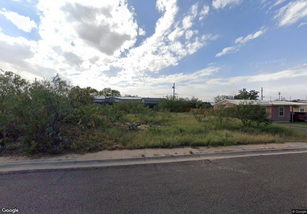 1302 Blackmon Ave, Big Spring, TX 79720 - photo 1