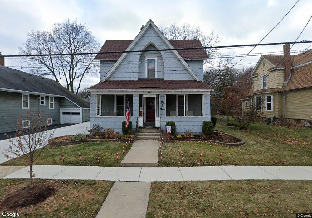109 Division St, Algonquin, IL 60102 - photo 1