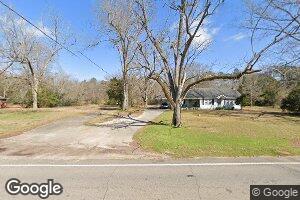 901 E Mccarty St, Sandersville, GA 31082