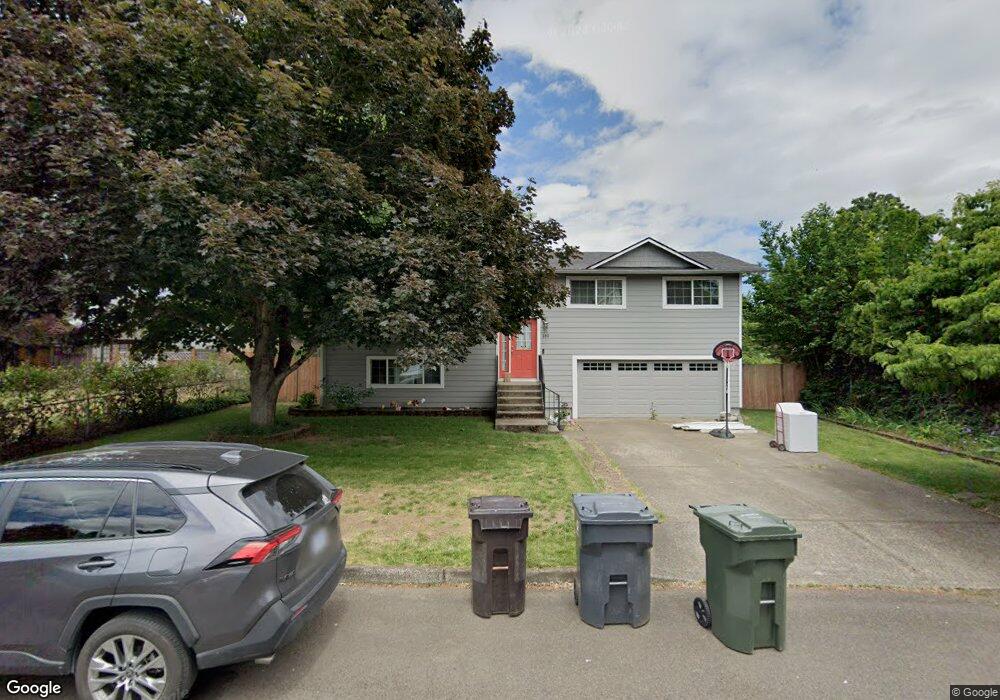 140 NE 14th Ave, Canby, OR 97013 - photo 1