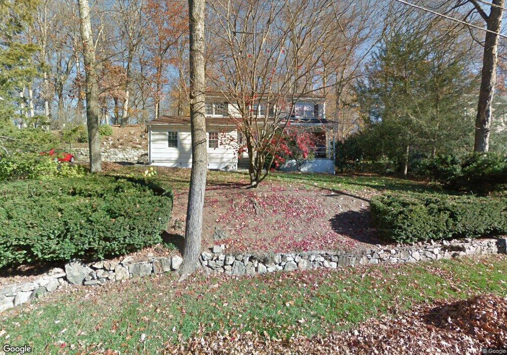 45 Holly Rd, New Canaan, CT 06840 - photo 1