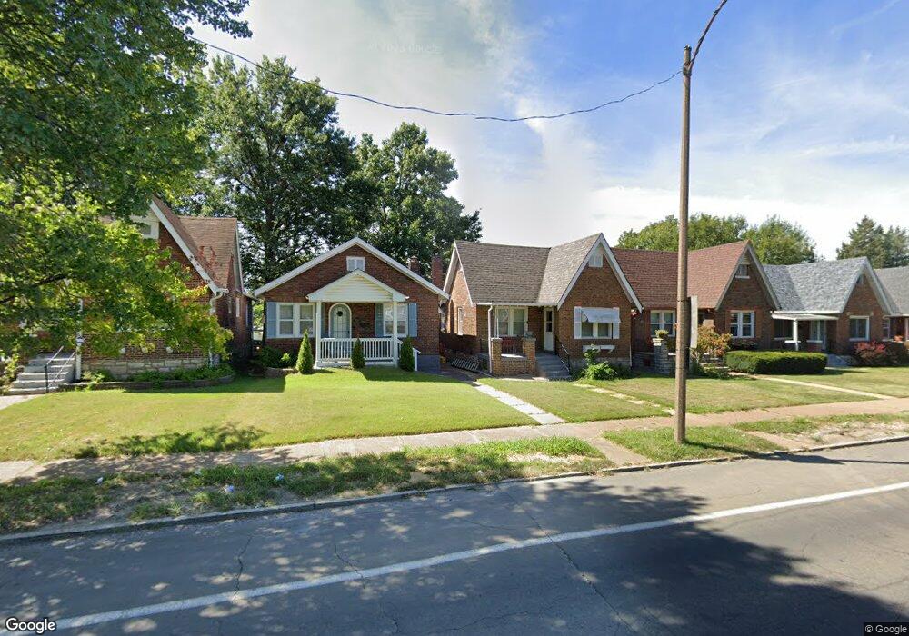 5236 Chippewa St, Saint Louis, MO 63109 - photo 1