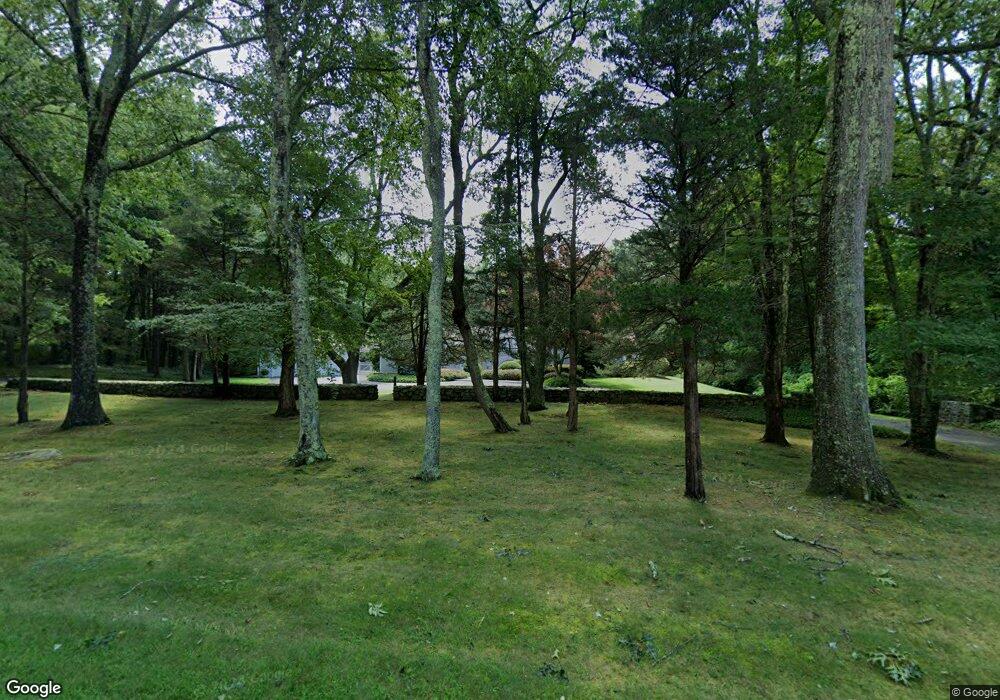 8 Coult Ln, Old Lyme, CT 06371 - photo 1