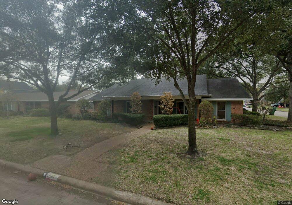 5002 Moss Hollow Ct, Houston, TX 77018 - photo 1