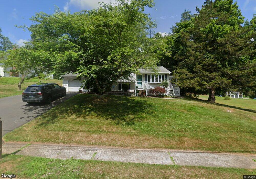 8 Reene Ln, Wallingford, CT 06492 - photo 1