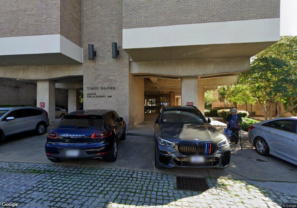 Tiber Island unit N-508, Washington, DC 20024 - photo 1