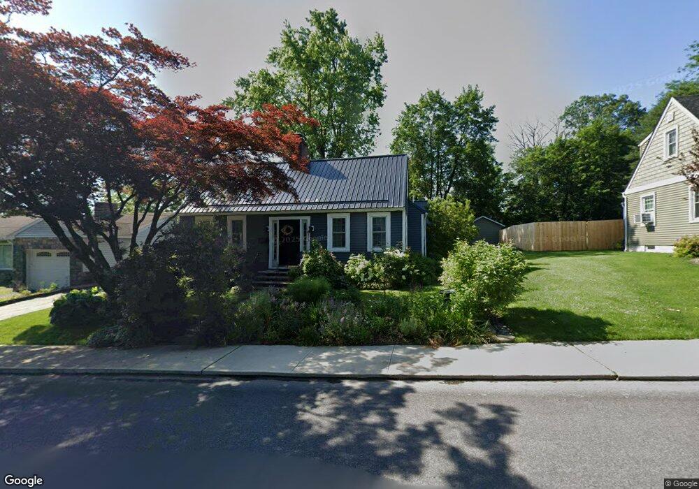 713 Brown St, Stroudsburg, PA 18360 - photo 1