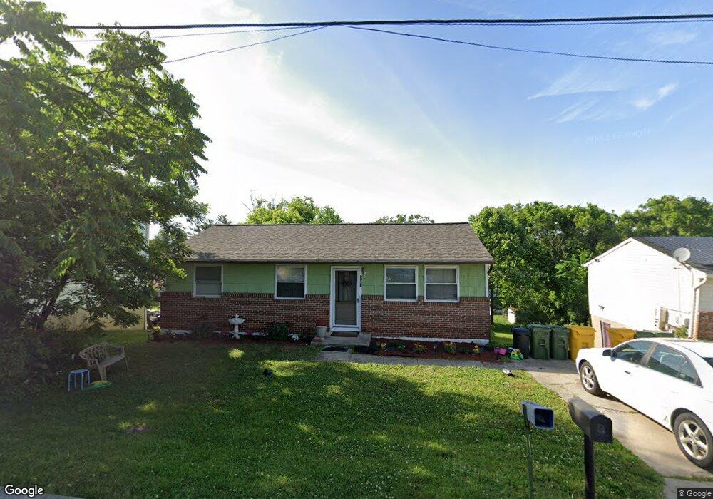 304 Zeppelin Ave, Brooklyn, MD 21225 - photo 1