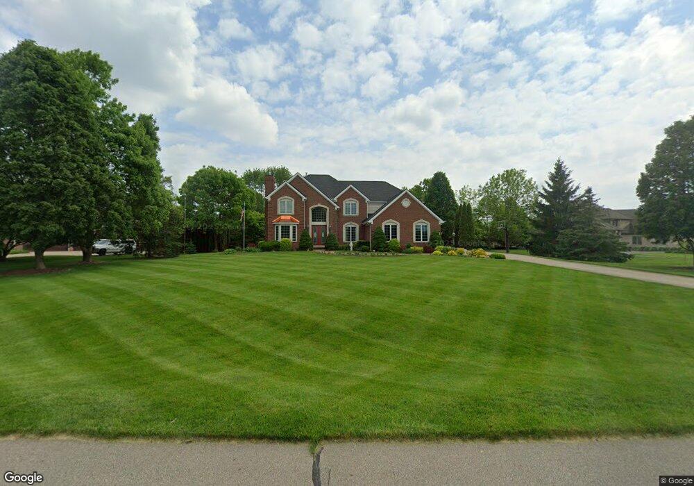 1764 Fairview Ct, Saline, MI 48176 - photo 1