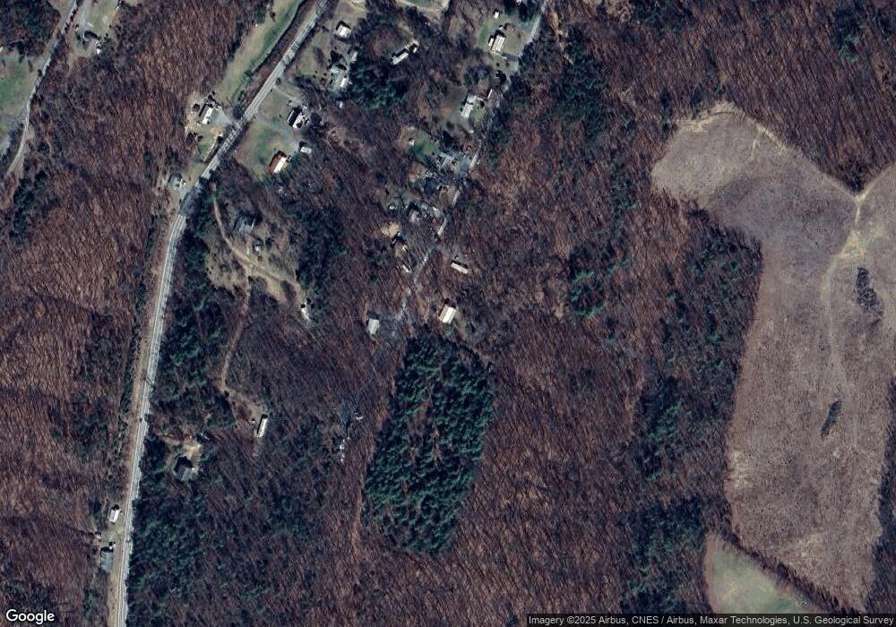 334 Breedens Addition Ln, Berkeley Springs, WV 25411 - photo 1