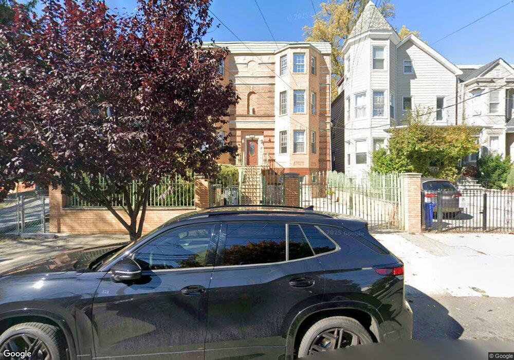 394 Summer Ave unit 396, Newark, NJ 07104 - photo 1