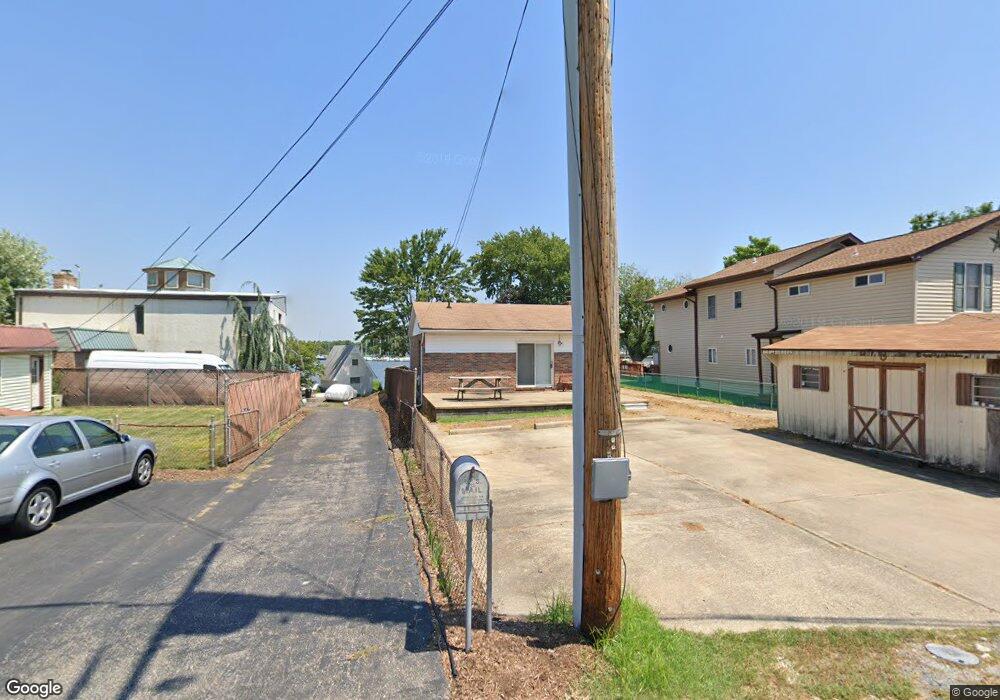 128 Kingston Park Ln, Baltimore, MD 21220 - photo 1