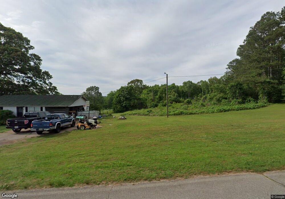 1055 Davis Rd, Carrollton, GA 30116 - photo 1