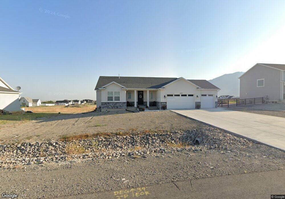 1277 E Blue Moon Dr, Tooele, UT 84074 - photo 1