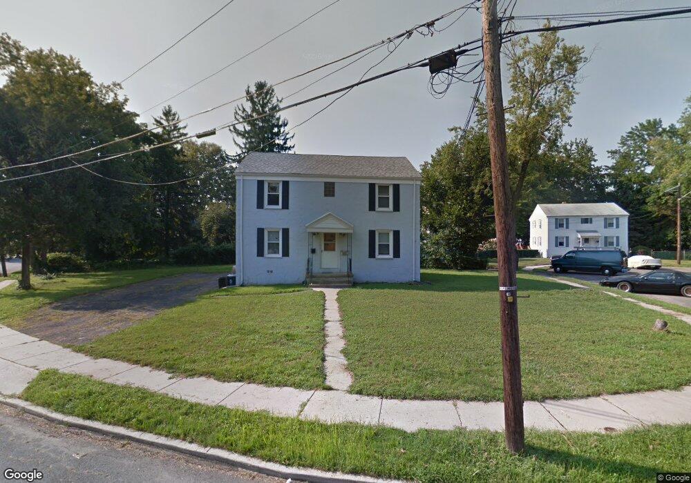 520 Pingree Ave, Ewing, NJ 08618 - photo 1