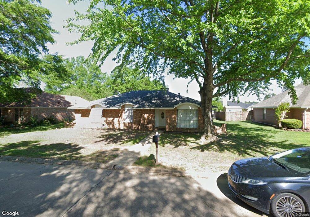 32 Lanshire Dr, Texarkana, TX 75503 - photo 1