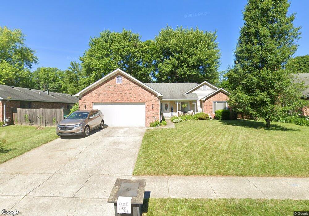 924 Brendon Dr, Plainfield, IN 46168 - photo 1