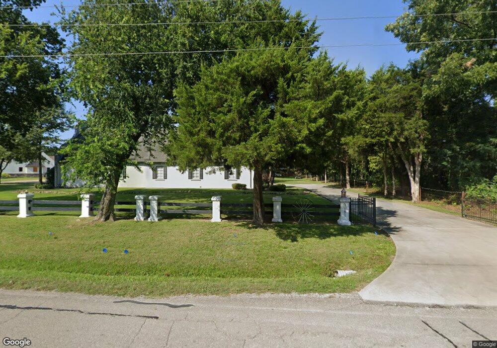 3807 Silver Lake Rd, Bartlesville, OK 74006 - photo 1