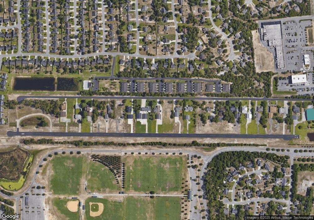 704 Pilots Ridge Rd, Wilmington, NC 28412 - photo 1